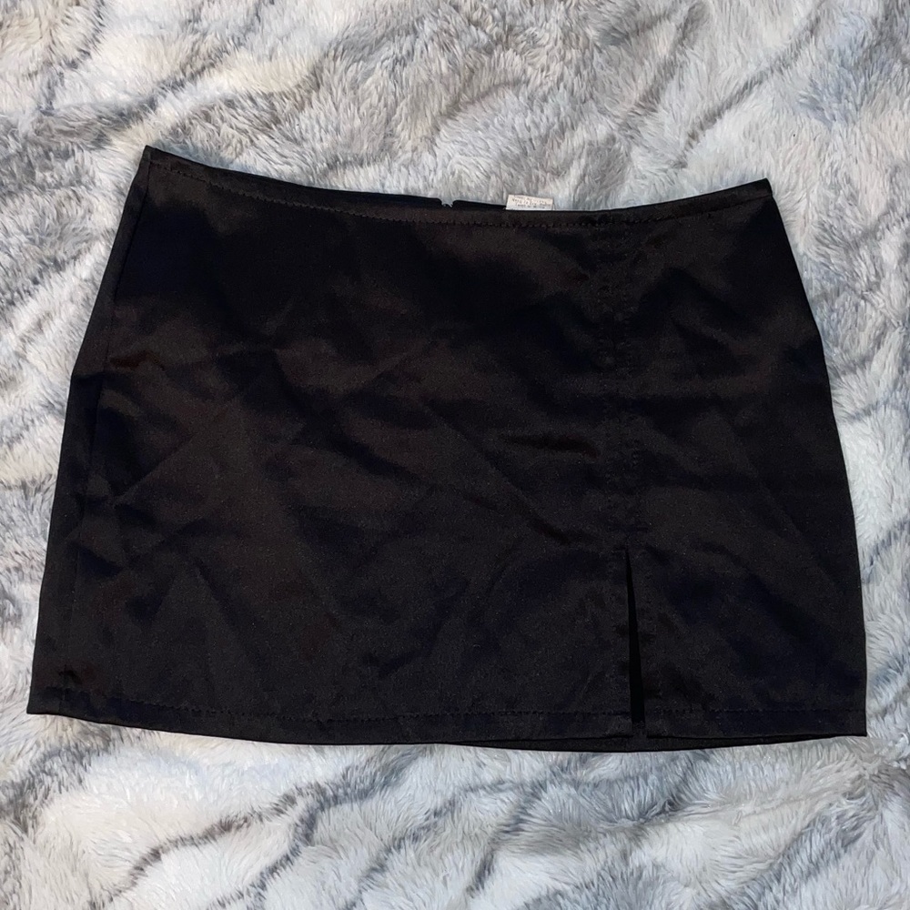 Black mini skirt